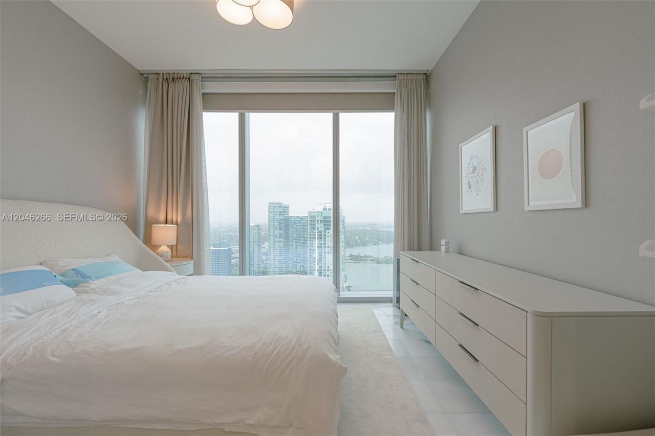 700 NE 26th Ter , Unit 4901, Miami, FL 33137 Photo