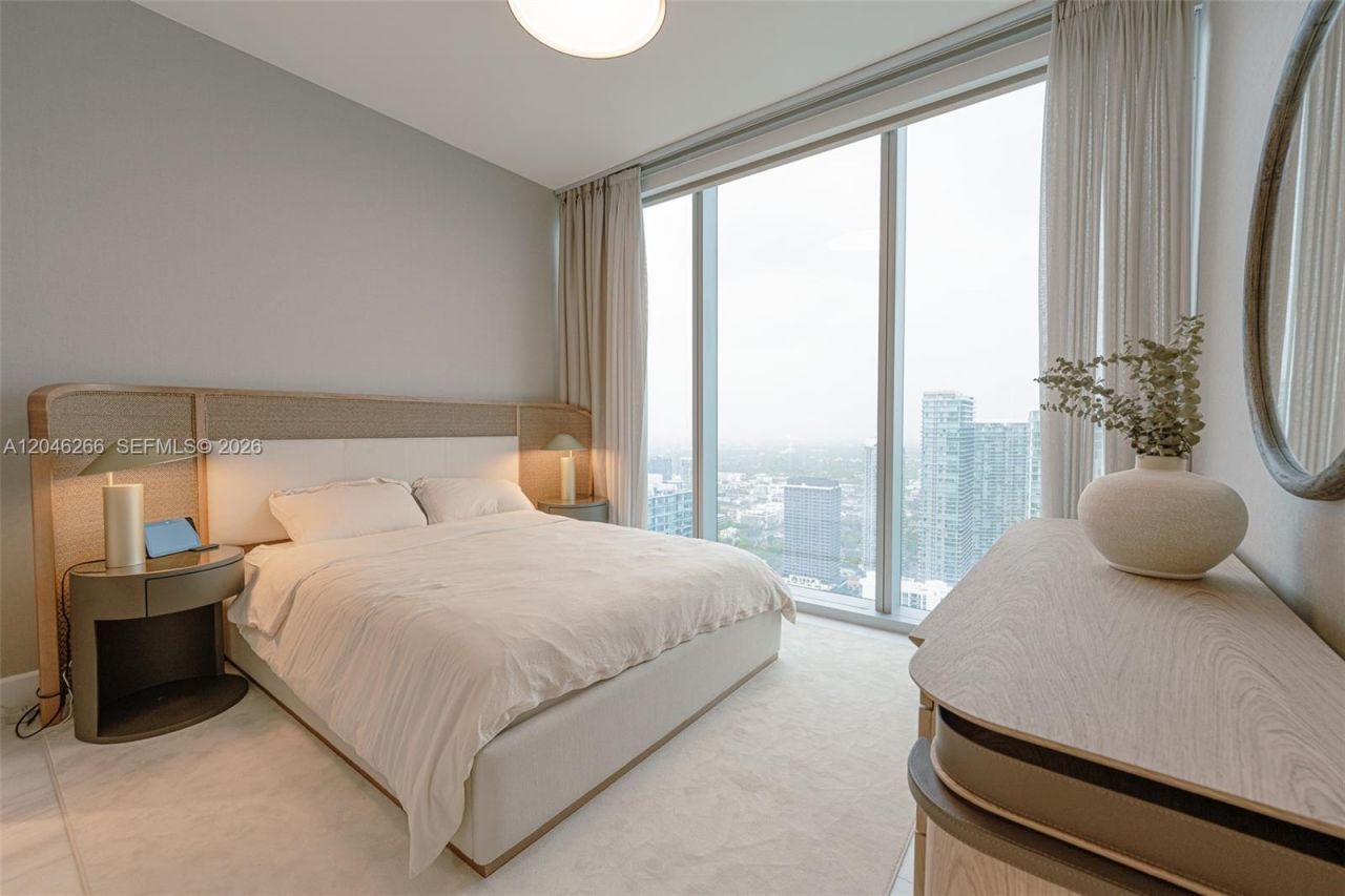 700 NE 26th Ter , Unit 4901, Miami, FL 33137 Photo