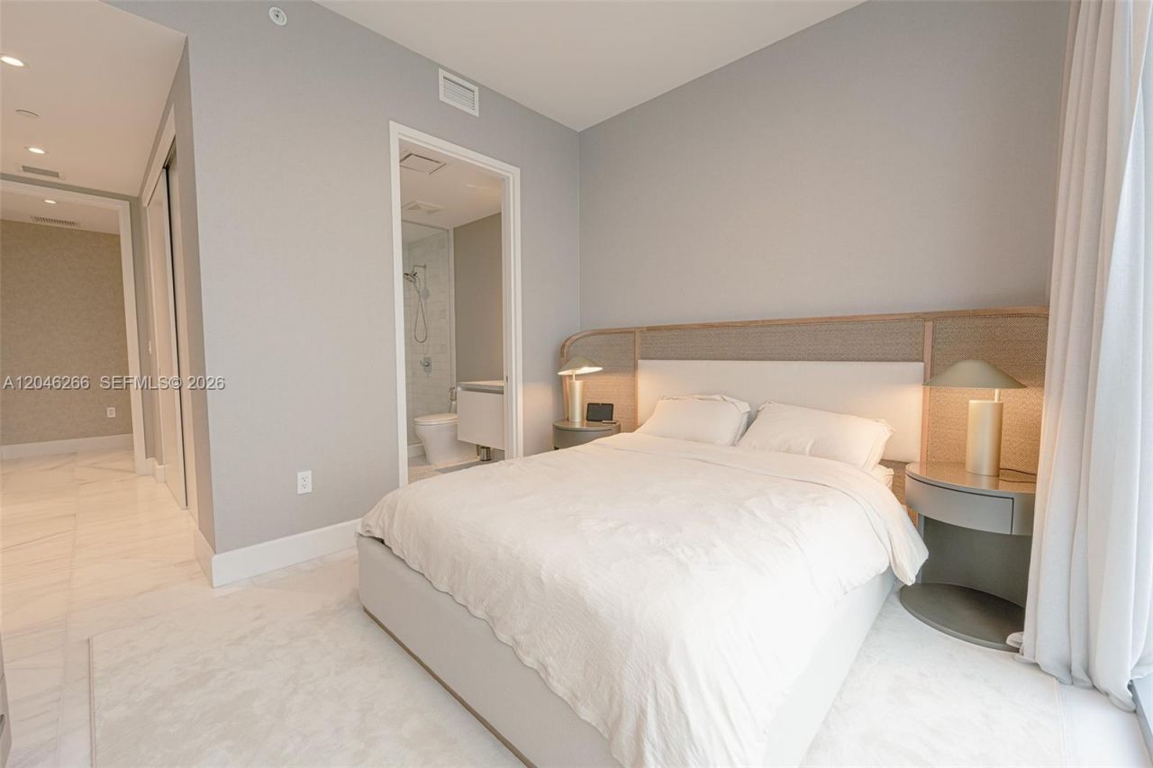 700 NE 26th Ter , Unit 4901, Miami, FL 33137 Photo
