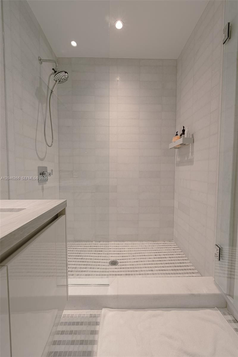 700 NE 26th Ter , Unit 4901, Miami, FL 33137 Photo