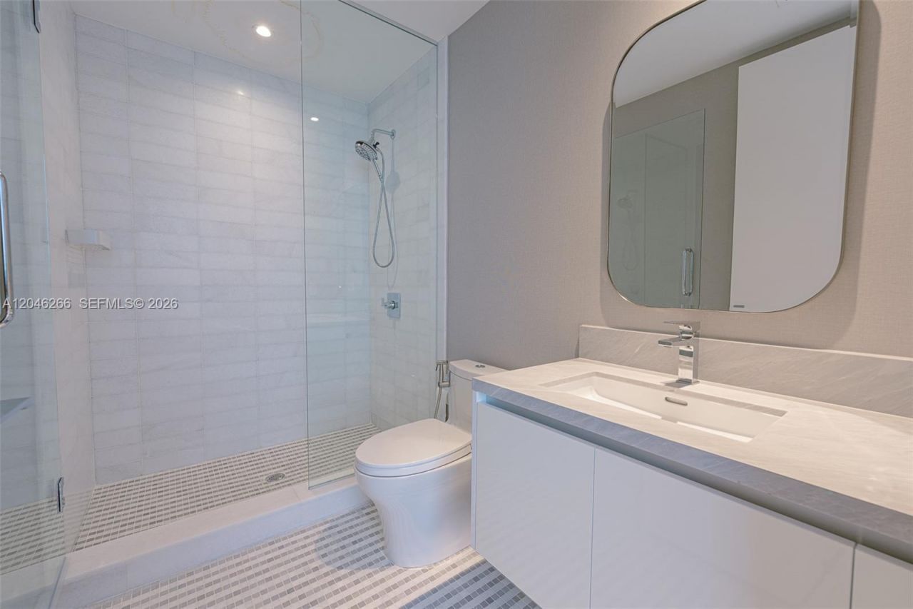 700 NE 26th Ter , Unit 4901, Miami, FL 33137 Photo