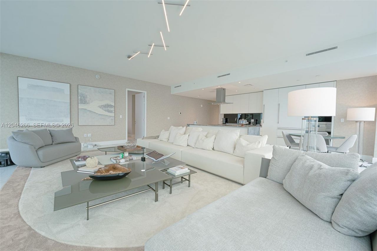 700 NE 26th Ter , Unit 4901, Miami, FL 33137 Photo