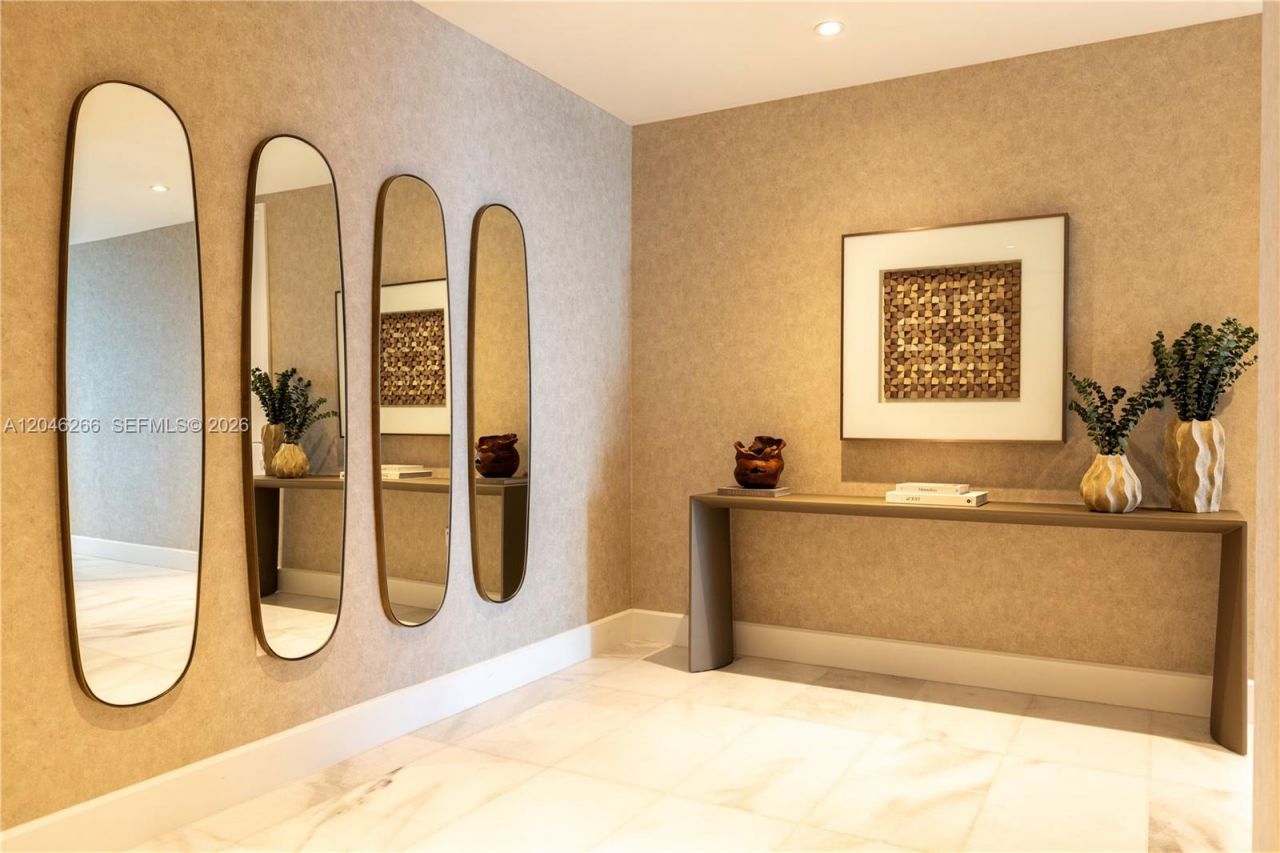 700 NE 26th Ter , Unit 4901, Miami, FL 33137 Photo