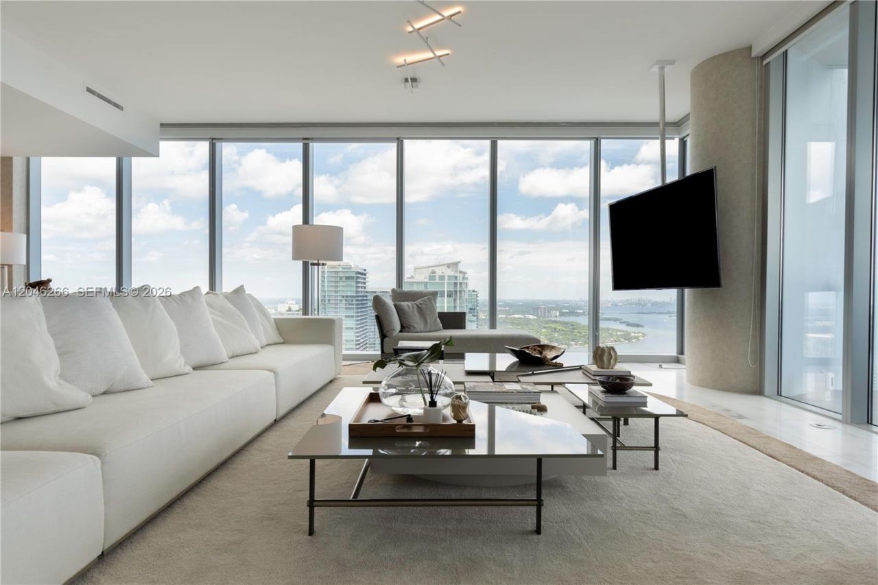 700 NE 26th Ter , Unit 4901, Miami, FL 33137 Photo