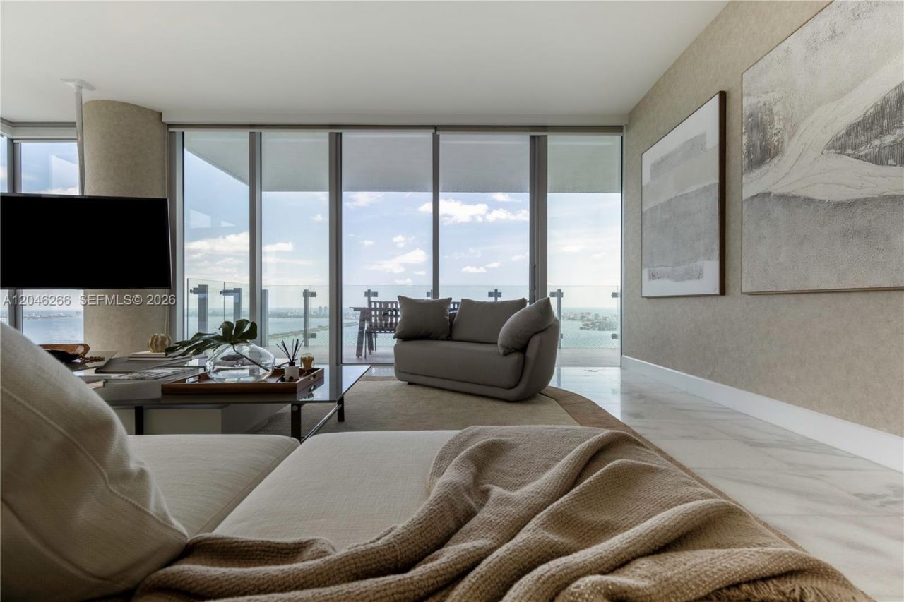 700 NE 26th Ter , Unit 4901, Miami, FL 33137 Photo