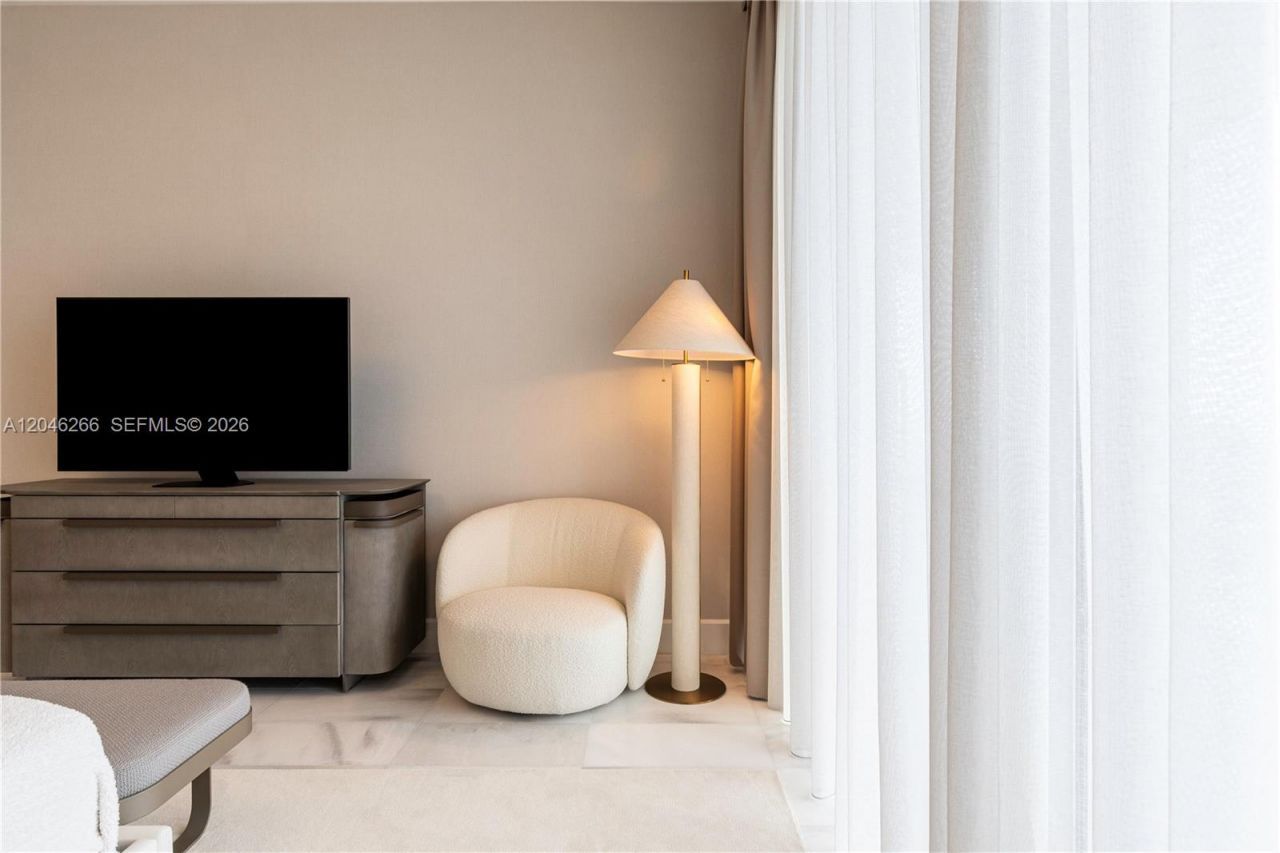 700 NE 26th Ter , Unit 4901, Miami, FL 33137 Photo