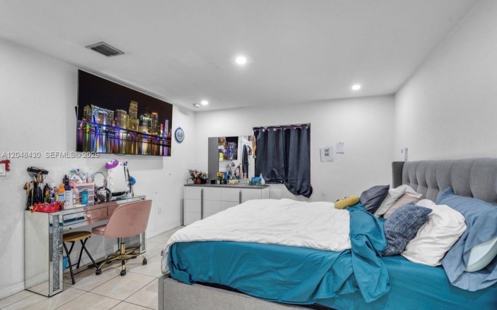 751 NW 70th St , Miami, FL 33150 Photo