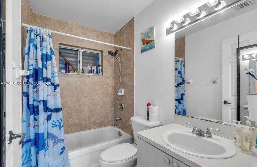 751 NW 70th St , Miami, FL 33150 Photo