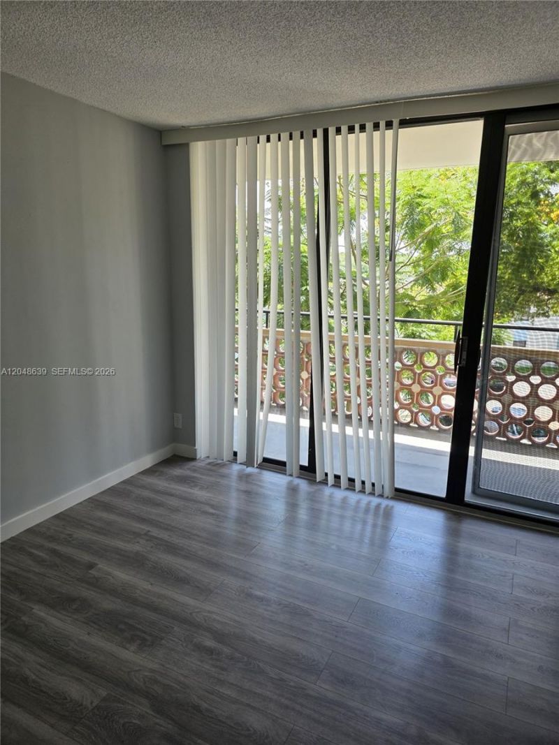 4222 Inverrary Blvd , Unit 4212, Lauderhill, FL 33319 Photo
