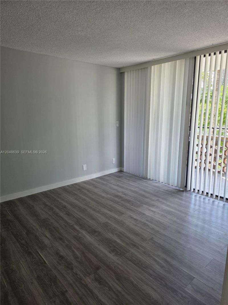 4222 Inverrary Blvd , Unit 4212, Lauderhill, FL 33319 Photo