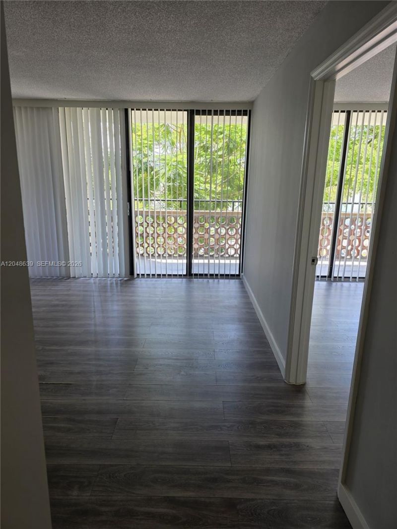 4222 Inverrary Blvd , Unit 4212, Lauderhill, FL 33319 Photo