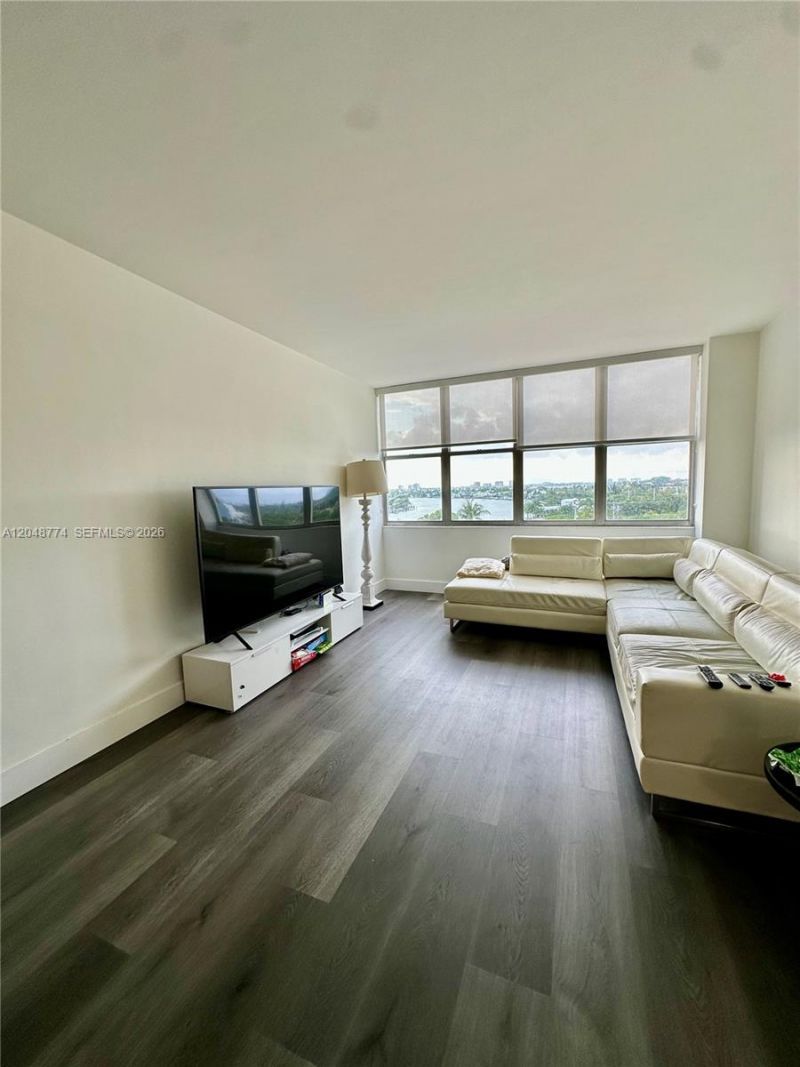 7441 Wayne Ave, Unit 6B, Miami Beach, FL 33141 Photo