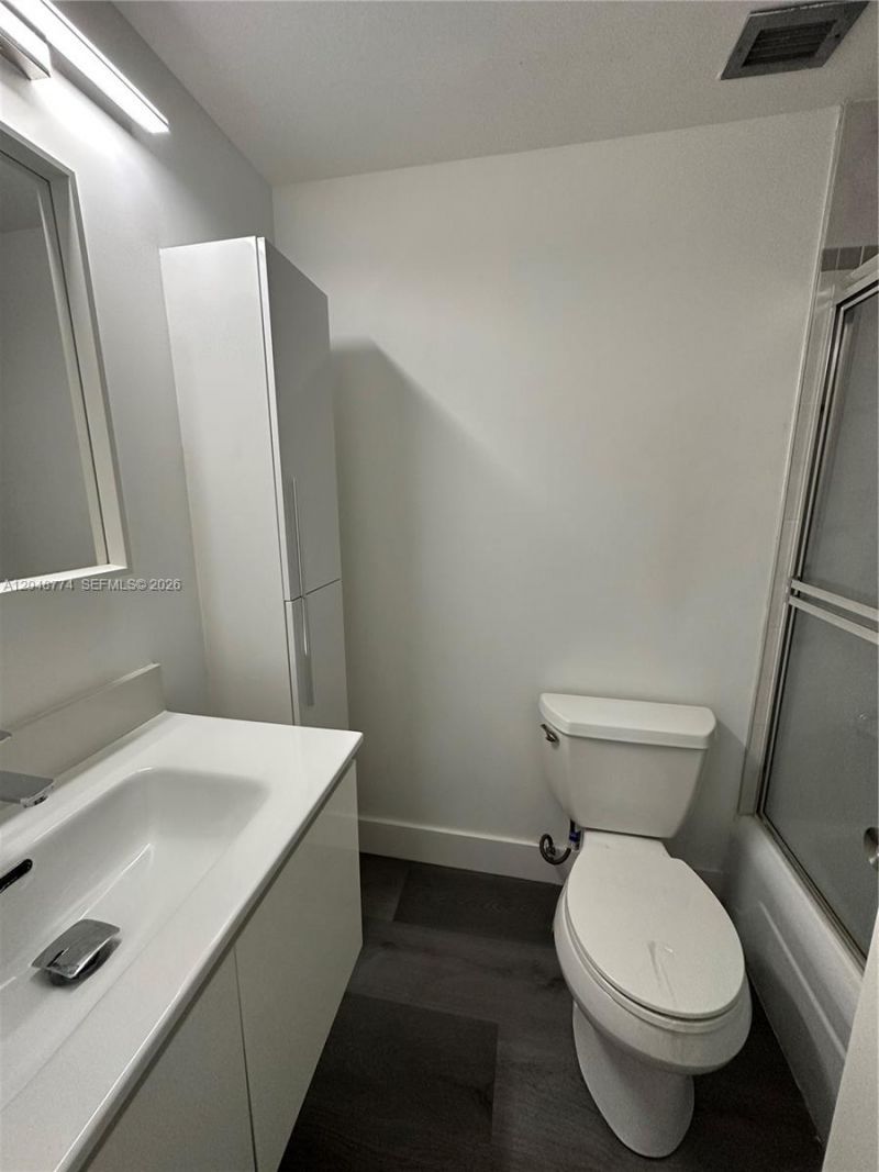 7441 Wayne Ave, Unit 6B, Miami Beach, FL 33141 Photo