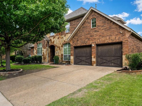 2260 Fernspring DR, Round Rock, TX 78665