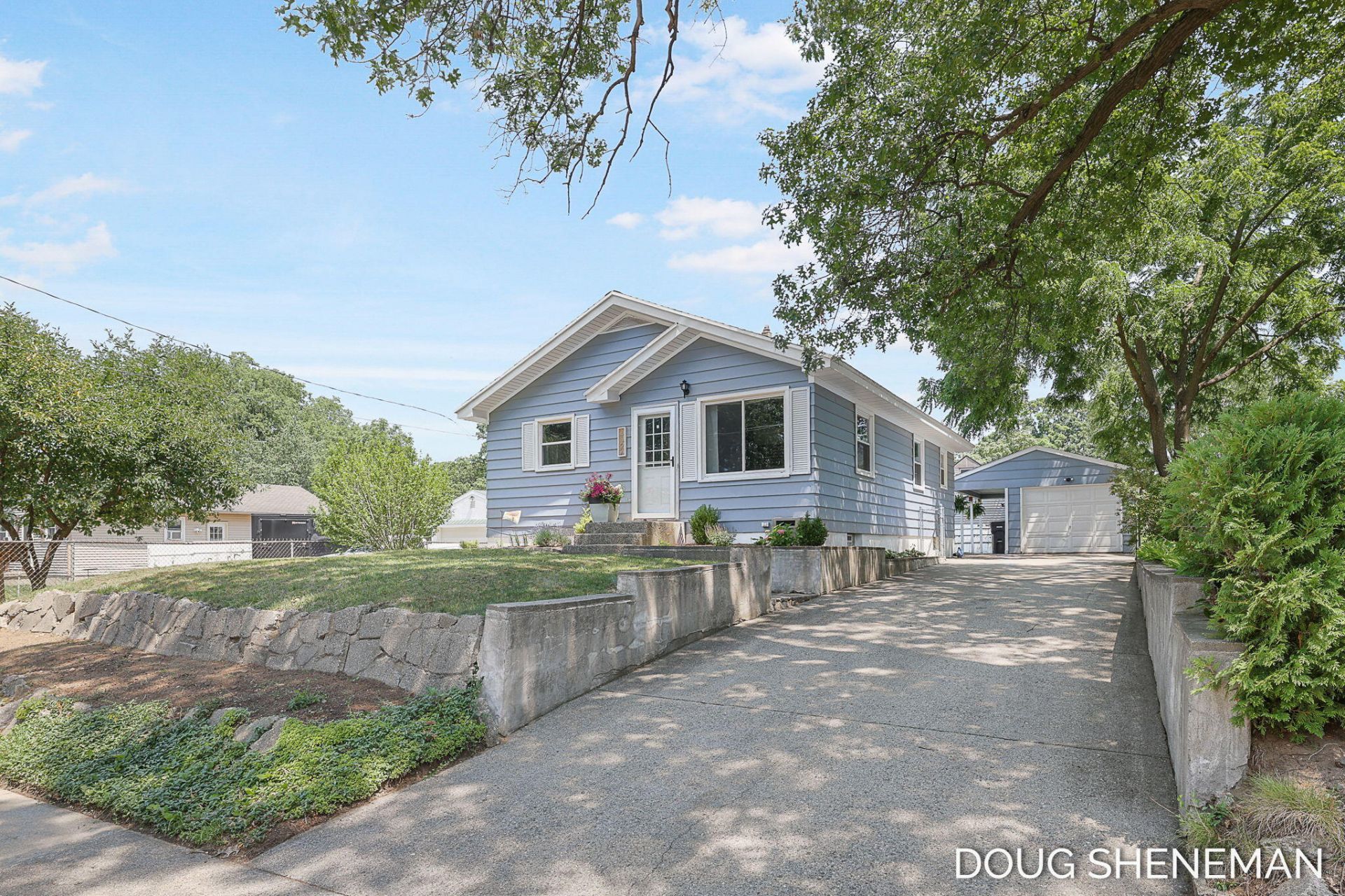 3924 Heron Avenue Sw, Wyoming, MI 49509 Main Photo