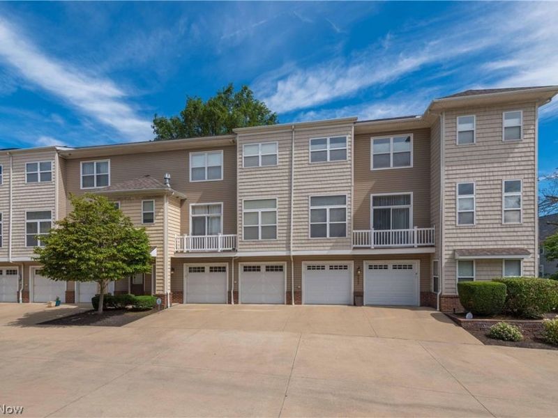 5408 Saint Stephens Court, Cleveland, OH 44102 Photo 1