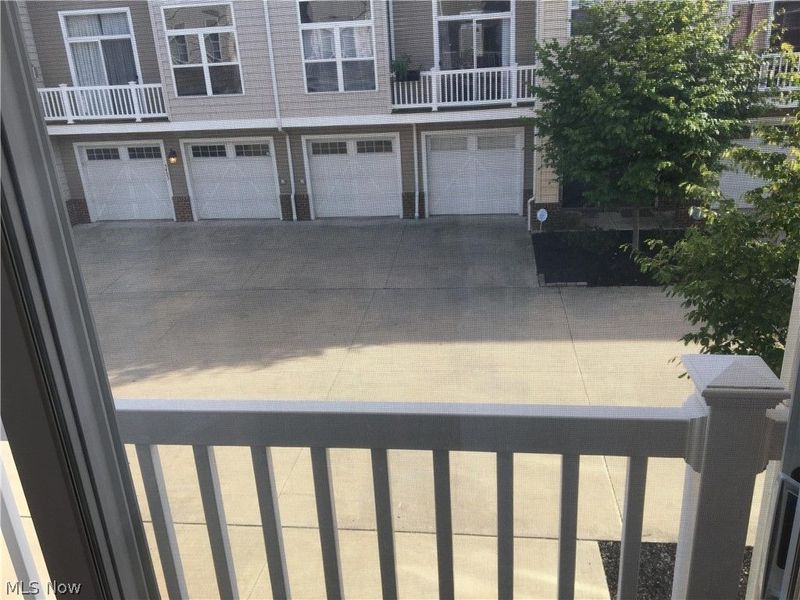 5408 Saint Stephens Court, Cleveland, OH 44102 Photo 18