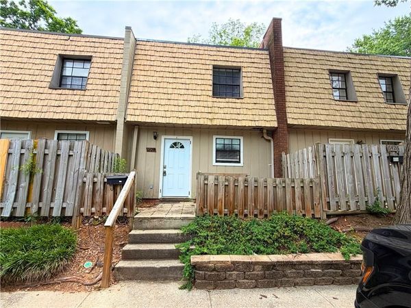 6424 Stone Terrace , Morrow, GA 30260