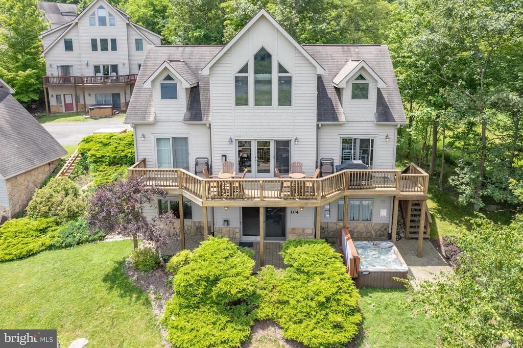 104 ROMAN RIDGE ROAD, OAKLAND, MD 21550