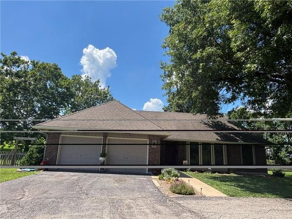 17581 178th Street, Tonganoxie, KS 66068