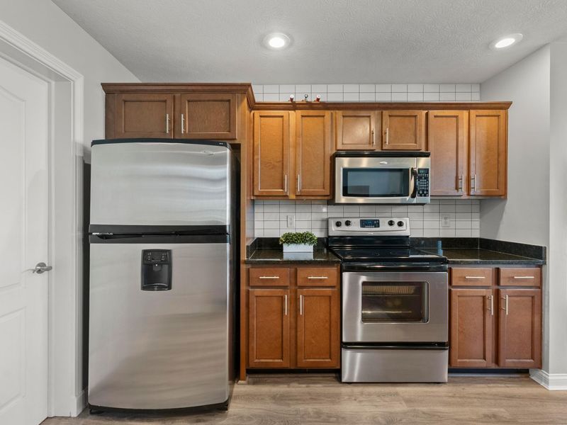 5075 Dinard Way, Unit 5075A, Columbus, OH 43221 Photo 10