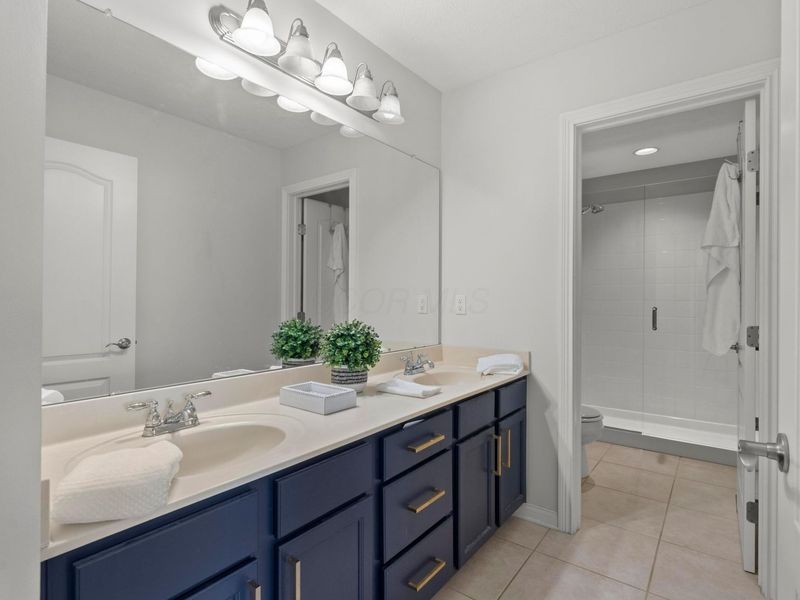 5075 Dinard Way, Unit 5075A, Columbus, OH 43221 Photo 21