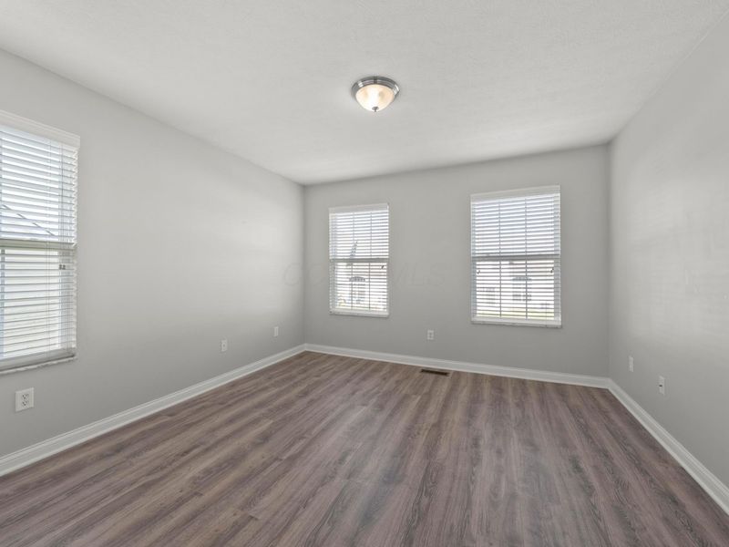 5075 Dinard Way, Unit 5075A, Columbus, OH 43221 Photo 24