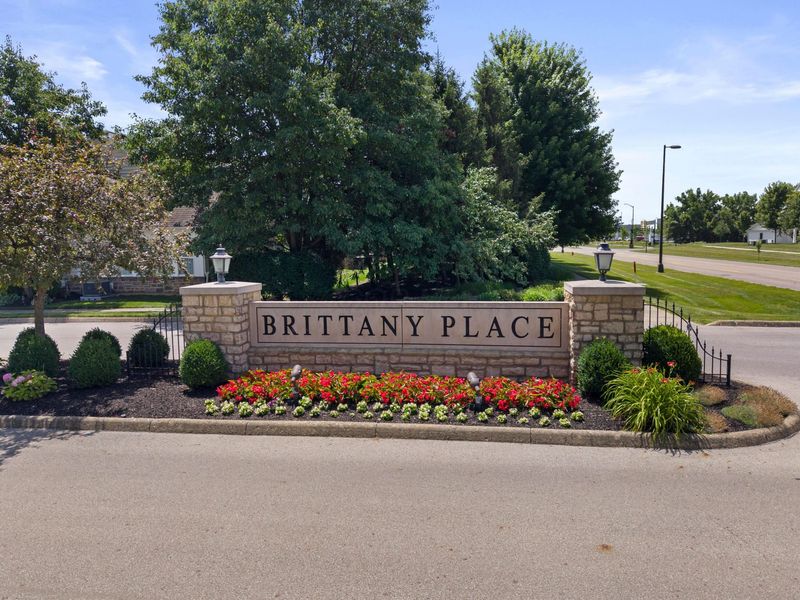 5075 Dinard Way, Unit 5075A, Columbus, OH 43221 Photo 48