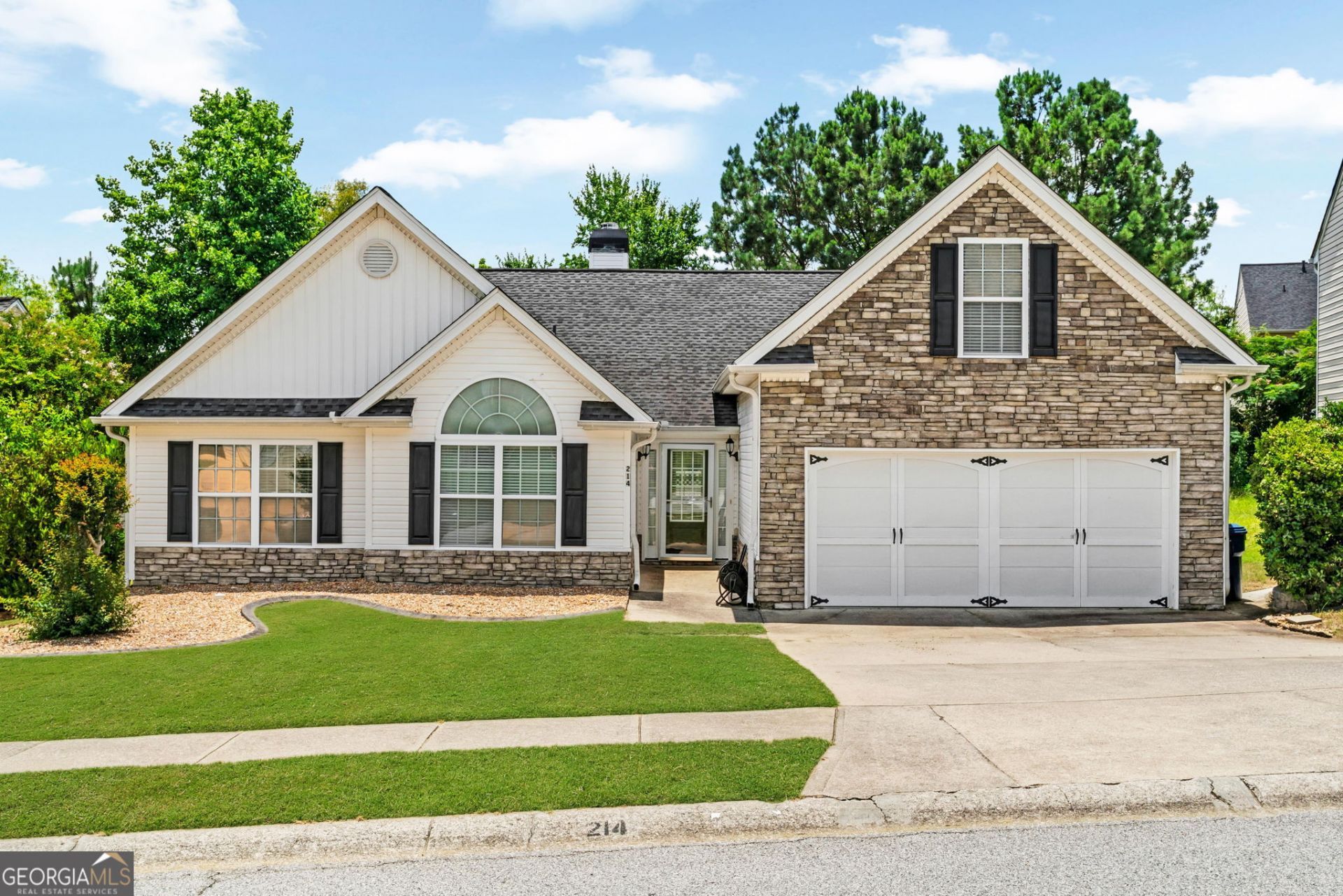 214 E Skyline View, Dallas, GA 30157 Main Photo