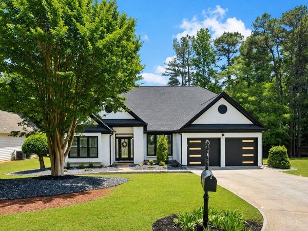 330 Shady River Trce, Roswell, GA 30007