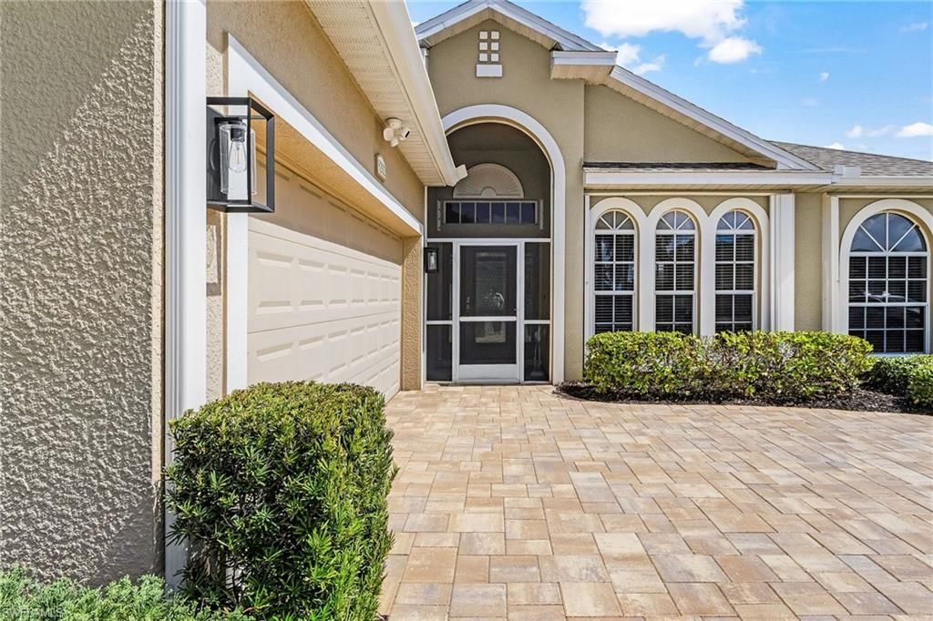 9262 Palm Island Cir , North Fort Myers, FL 33903 Photo