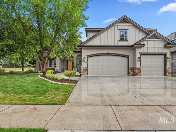5780 N Bergman Ave, Meridian, ID 83646
