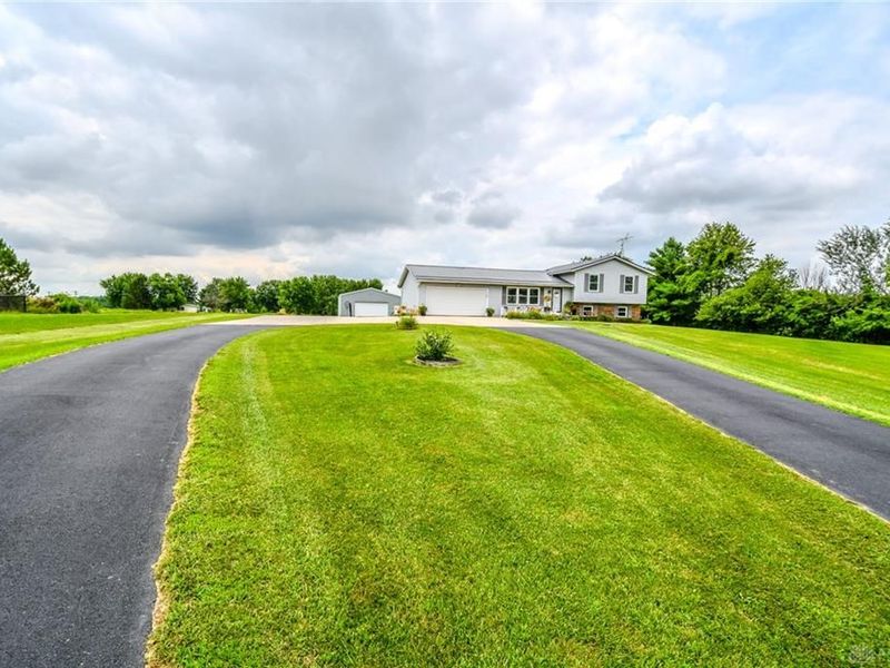 13493 Old Troy Pike, Saint Paris, OH 43072 Photo 3