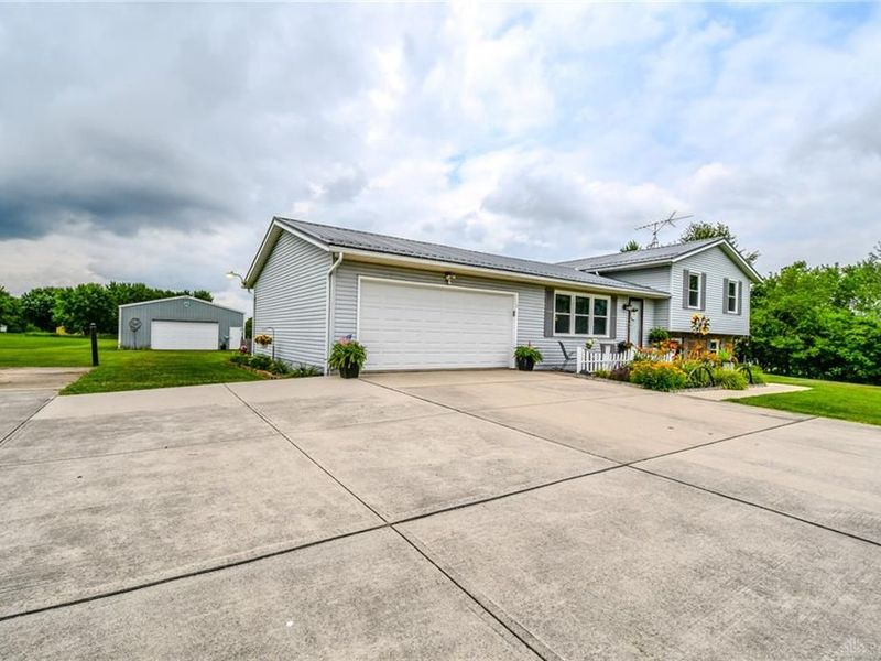 13493 Old Troy Pike, Saint Paris, OH 43072 Photo 5
