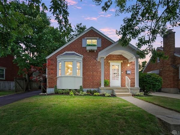 430 Claranna Avenue, Oakwood, OH 45419