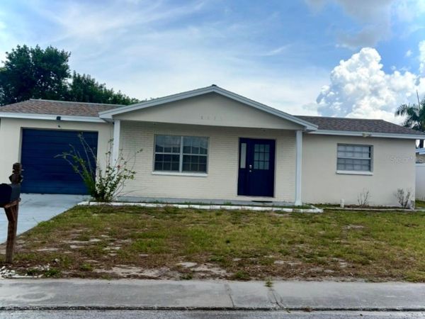 8151 HIXTON DRIVE , PORT RICHEY, FL 34668