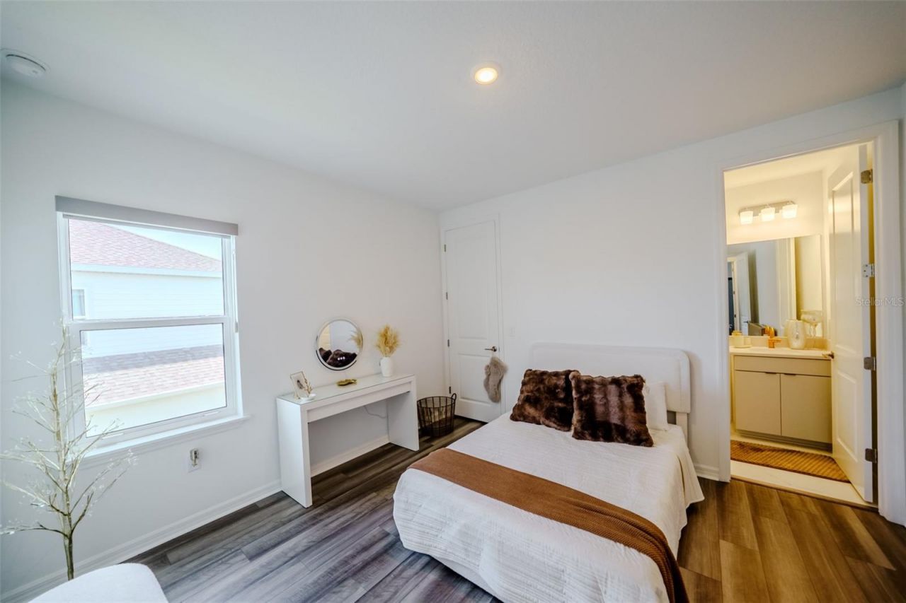 9121 Radiant Circle, Sarasota, FL 34241 Photo