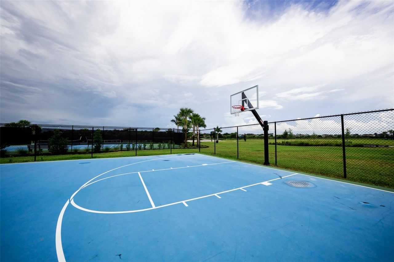 9121 Radiant Circle, Sarasota, FL 34241 Photo