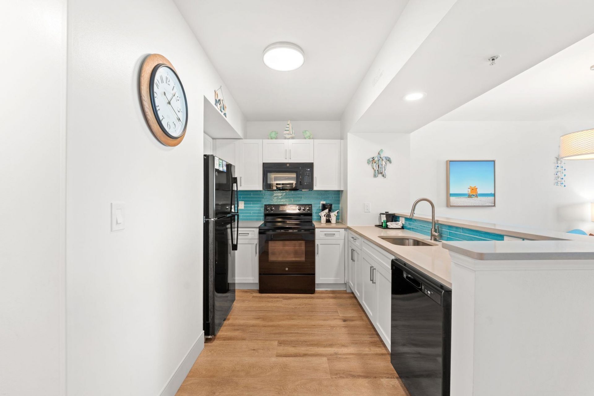 3000 N Ocean Blvd. N  Photo 11