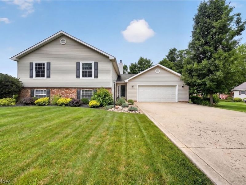 413 Brittany Lane, Jefferson, OH 44047 Photo 1