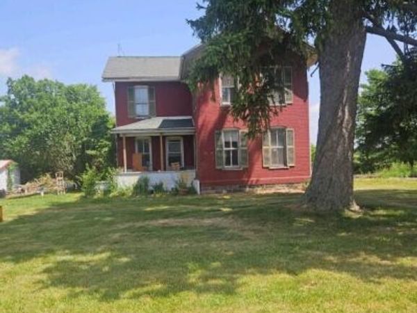 6673 E M 79 Highway, Nashville, MI 49073