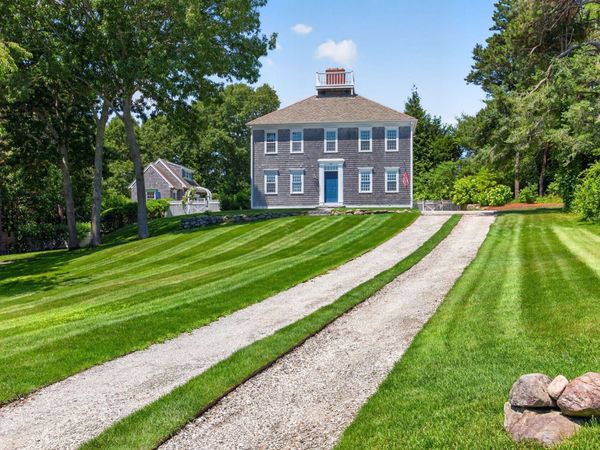 141 Point Hill Rd, Barnstable, MA 02668
