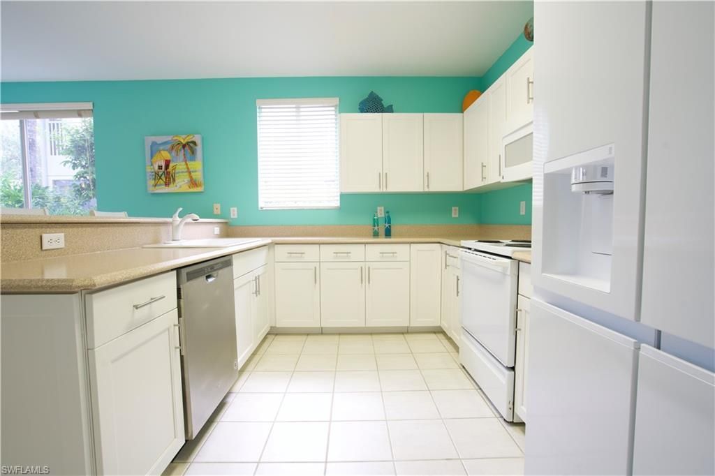 8471 Southbridge Dr, Unit 4, Estero, FL 33967 Photo