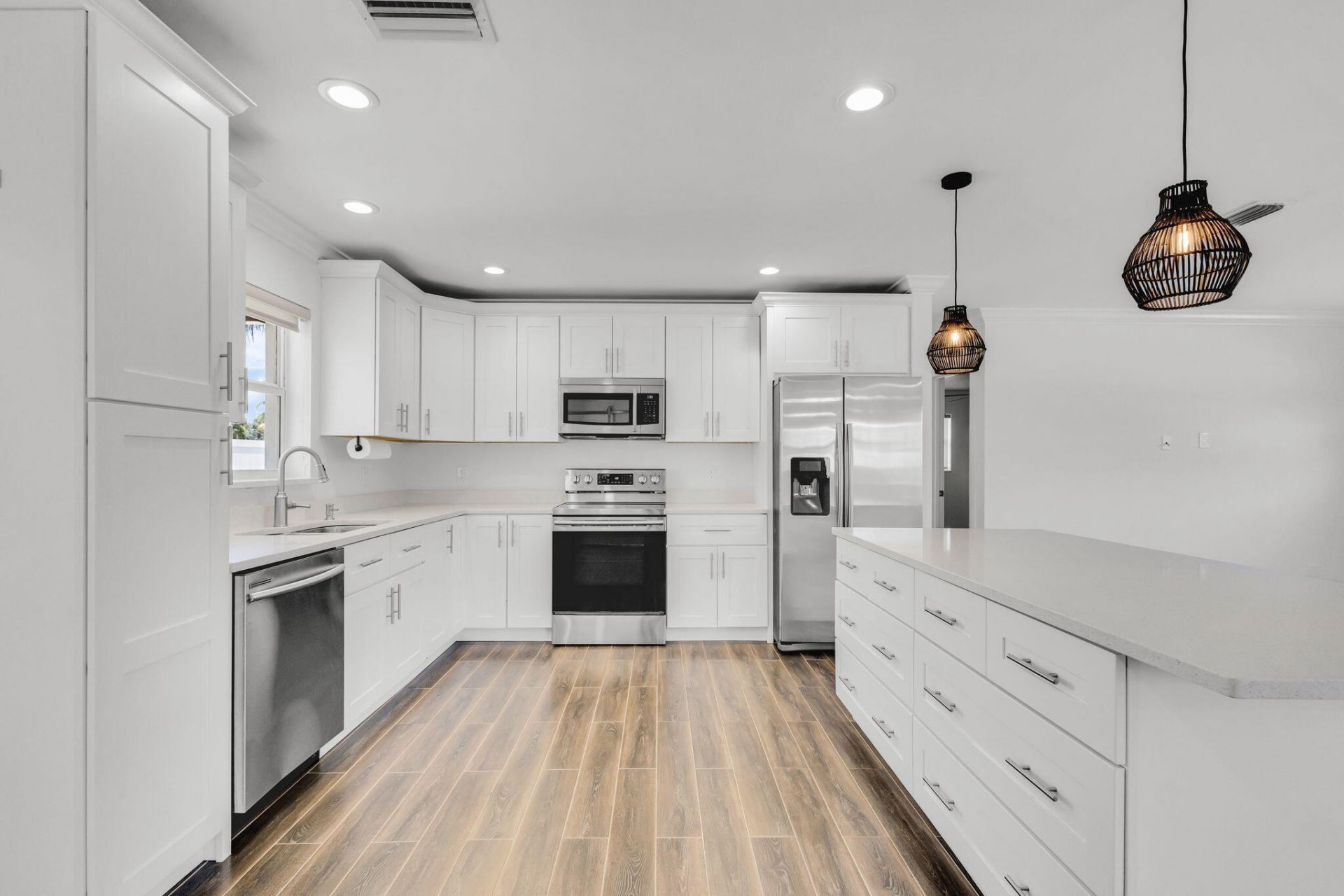 204 W Whitney Drive, Jupiter, FL 33458 Photo
