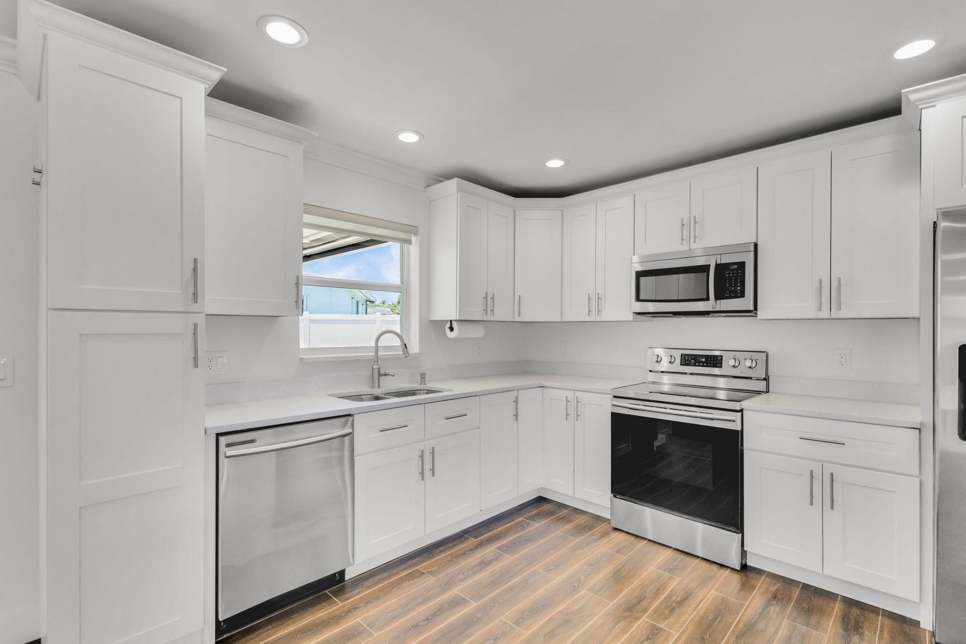 204 W Whitney Drive, Jupiter, FL 33458 Photo