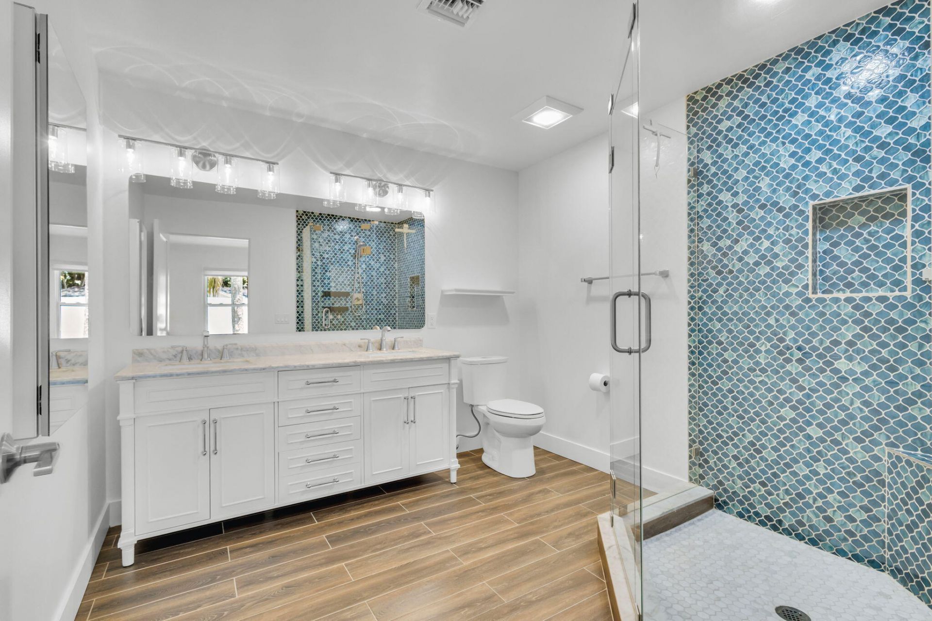 204 W Whitney Drive, Jupiter, FL 33458 Photo