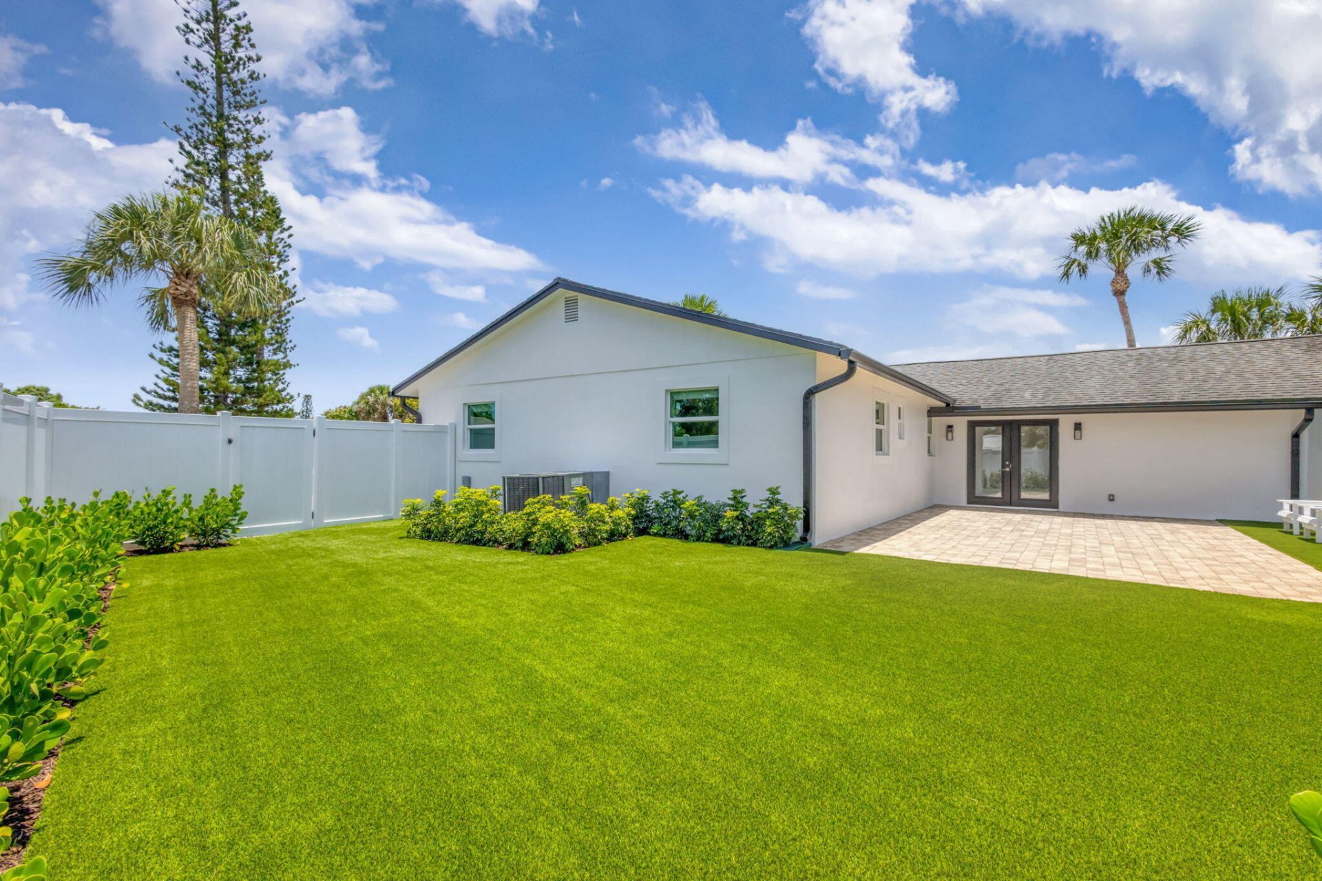 204 W Whitney Drive, Jupiter, FL 33458 Photo