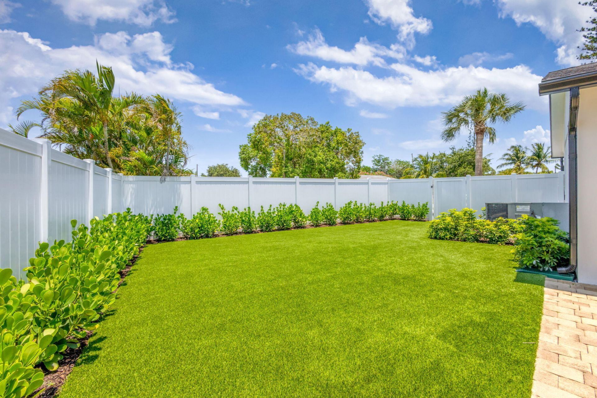 204 W Whitney Drive, Jupiter, FL 33458 Photo