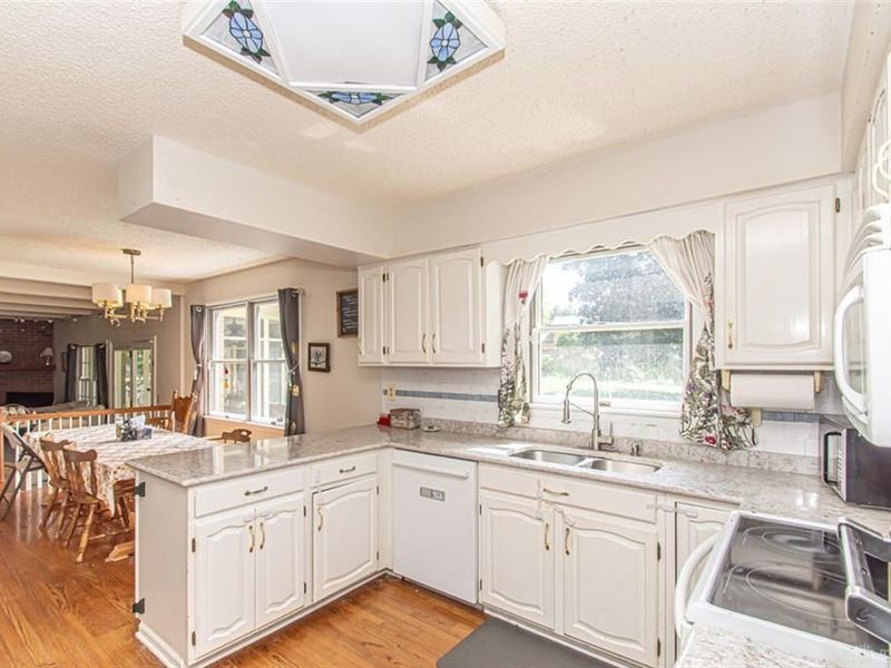 509 Tara Oaks Drive, Middletown, OH 45042 Photo 11
