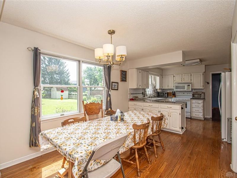 509 Tara Oaks Drive, Middletown, OH 45042 Photo 12